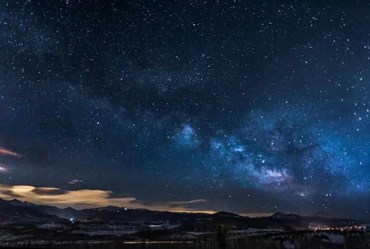 Unlock the Wonders of the Night Sky: A Beginner's Guide to Star Gazing